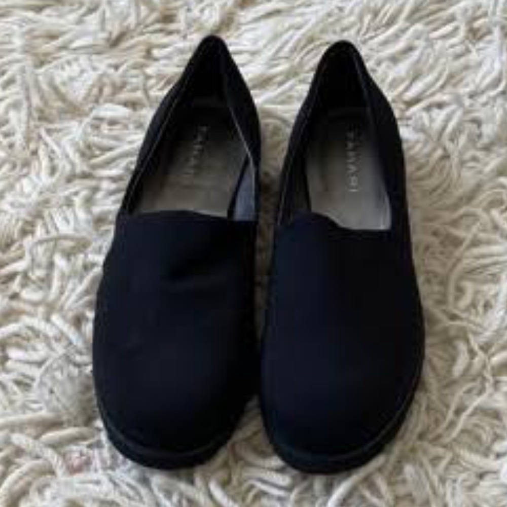Tahari NWOT